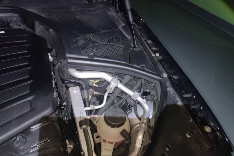 Used Mercedes-Benz S-Class 2023 S 450 L 4MATIC Engine Bay Left