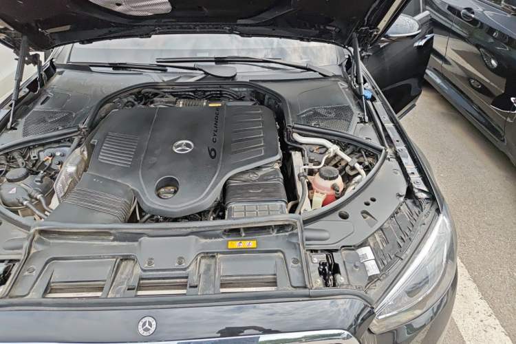 Used Mercedes-Benz S-Class 2023 S 400 L Business Model Engine Bay Left
