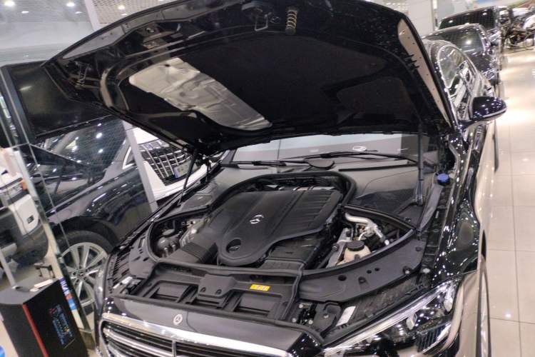 Used Mercedes-Benz S-Class 2023 S 400 L Business Model Engine Bay
