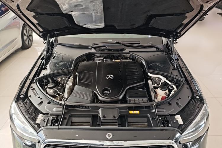 Used Mercedes-Benz S-Class 2023 Restyled S 450 L 4MATIC Engine Bay