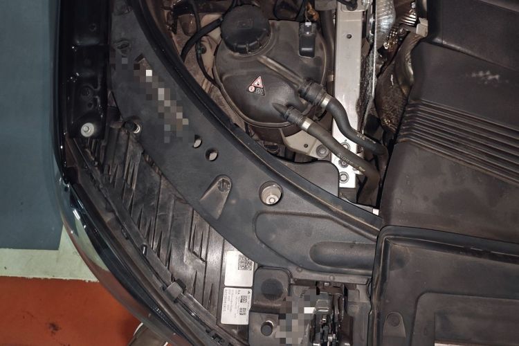 Used Mercedes-Benz S-Class 2023 Updated S 400 L Business Version Engine Bay Right