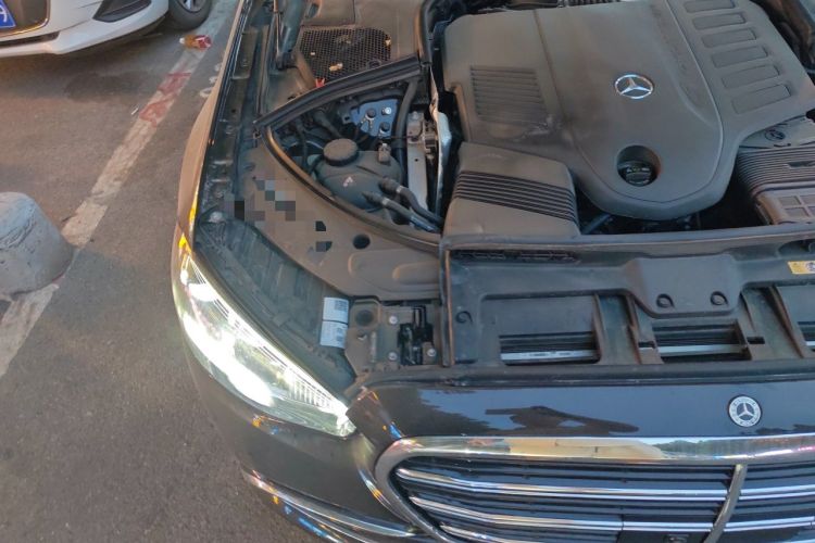 Used Mercedes-Benz S-Class 2023 Updated S 400 L Luxury Edition Engine Bay Right