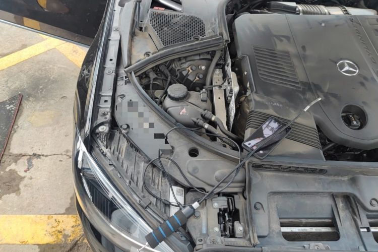 Used Mercedes-Benz S-Class 2023 S 400 L Business Model Engine Bay Right
