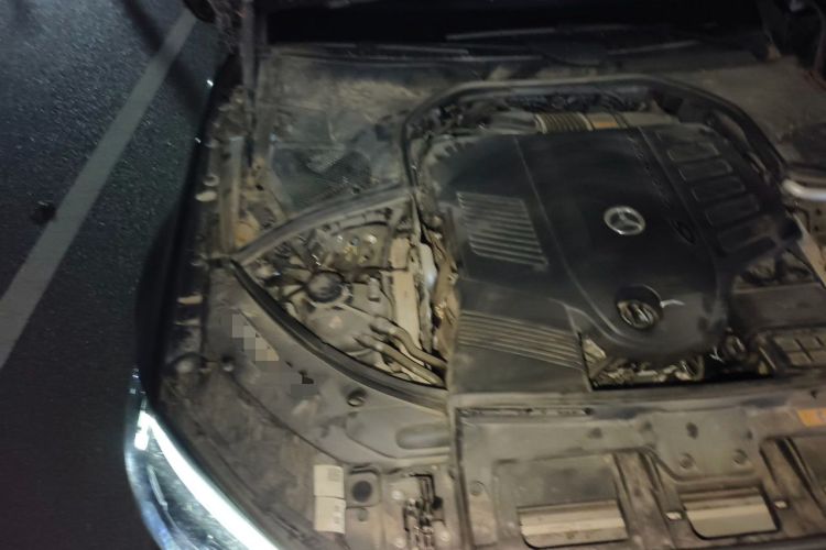 Used Mercedes-Benz S-Class 2023 S 400 L Business Model Engine Bay Right