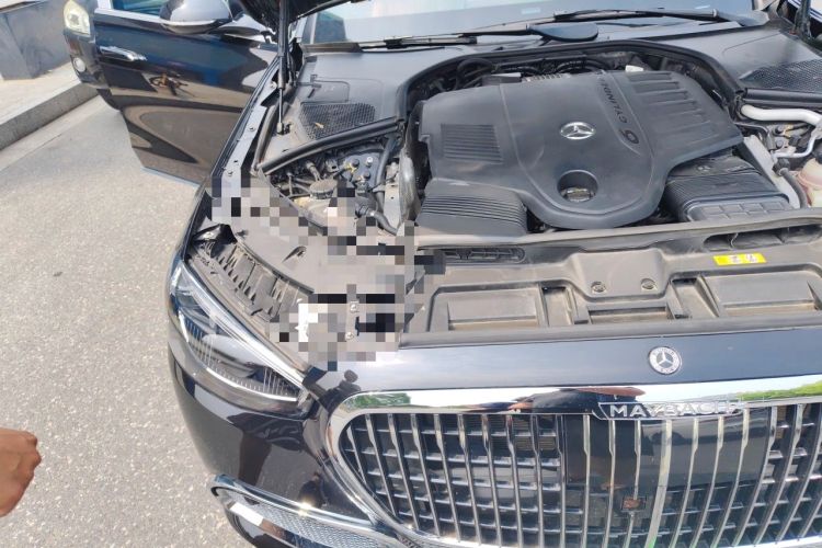 Used Mercedes-Benz S-Class 2023 Updated S 400 L Business Version Engine Bay Right