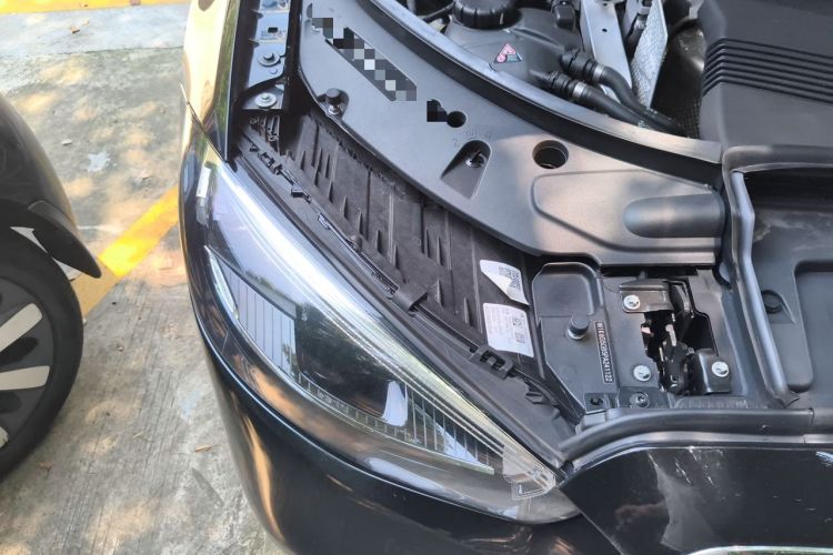 Used Mercedes-Benz S-Class 2023 S 450 L 4MATIC Engine Bay Right