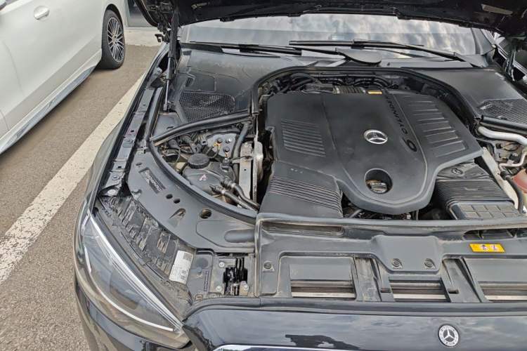 Used Mercedes-Benz S-Class 2023 S 400 L Business Model Engine Bay Right