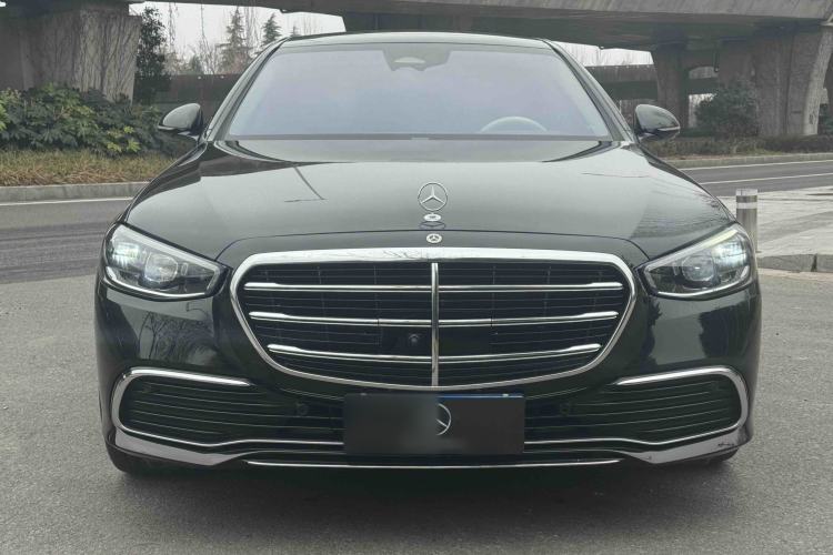 Used Mercedes-Benz S-Class 2023 Updated S 400 L Luxury Edition Exterior 1