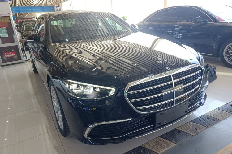 Used Mercedes-Benz S-Class 2023 Updated S 400 L Business Version Exterior 2