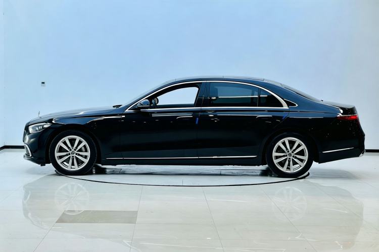 Used Mercedes-Benz S-Class 2023 Updated S 400 L Business Version Exterior 2
