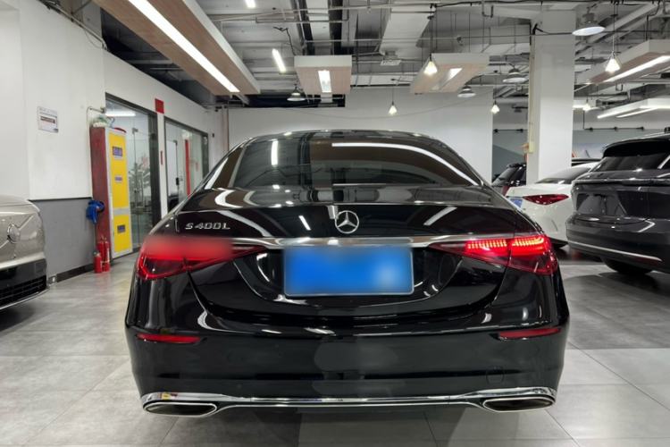 Used Mercedes-Benz S-Class 2023 Updated S 400 L Luxury Edition Exterior 2