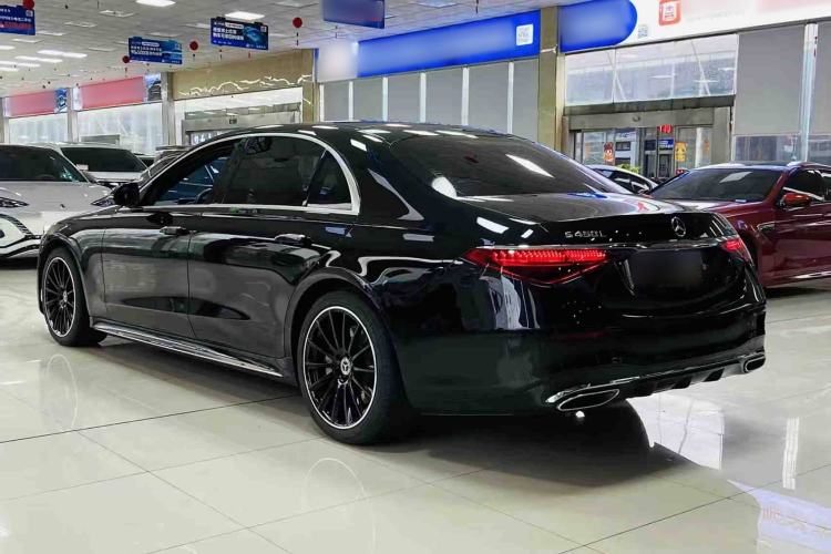 Used Mercedes-Benz S-Class 2023 S 450 L 4MATIC Exterior 3