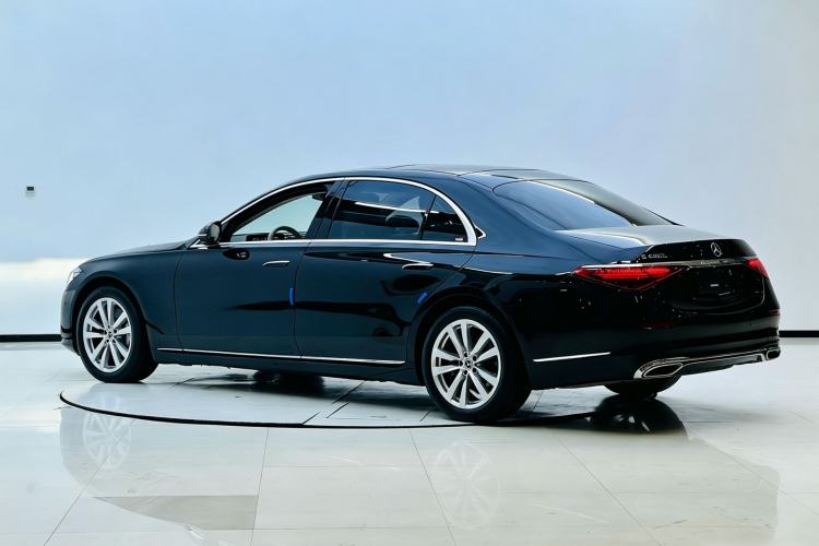 Used Mercedes-Benz S-Class 2023 S 400 L Business Model Exterior 3