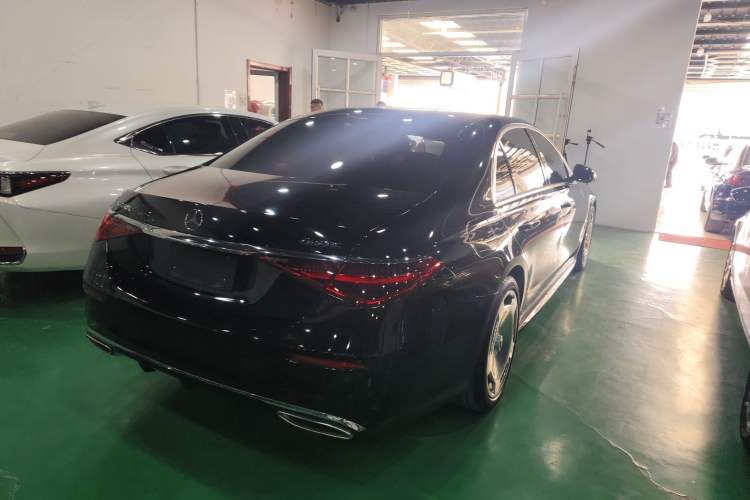 Used Mercedes-Benz S-Class 2023 Restyled S 450 L 4MATIC Exterior 3