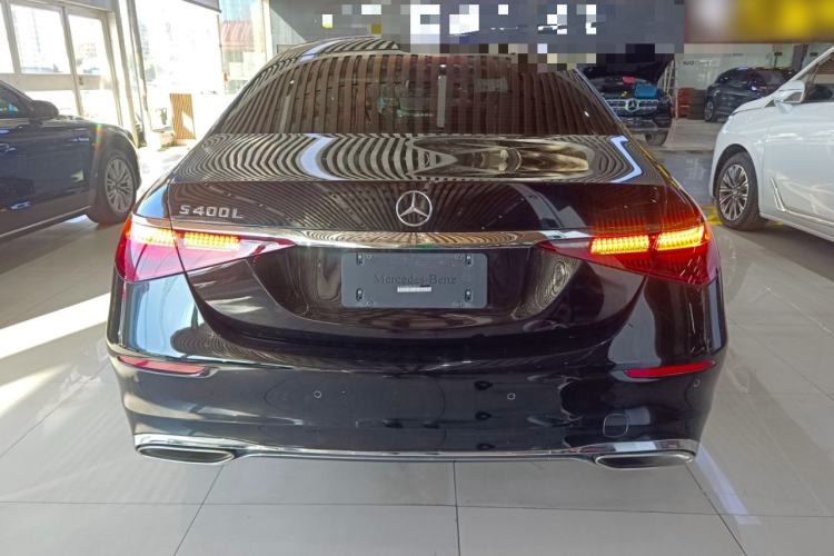 Used Mercedes-Benz S-Class 2023 Updated S 400 L Business Version Exterior 4