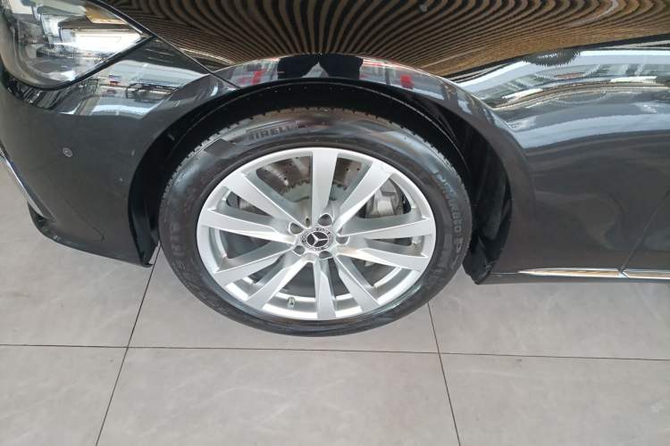 Used Mercedes-Benz S-Class 2023 Updated S 400 L Business Version Exterior 4