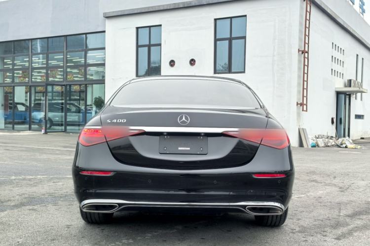 Used Mercedes-Benz S-Class 2023 S 400 L Business Model Exterior 4