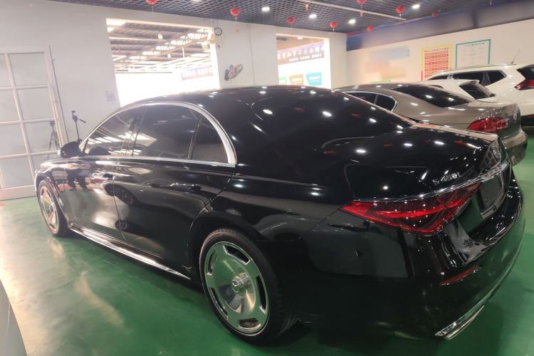 Used Mercedes-Benz S-Class 2023 Restyled S 450 L 4MATIC Exterior 5