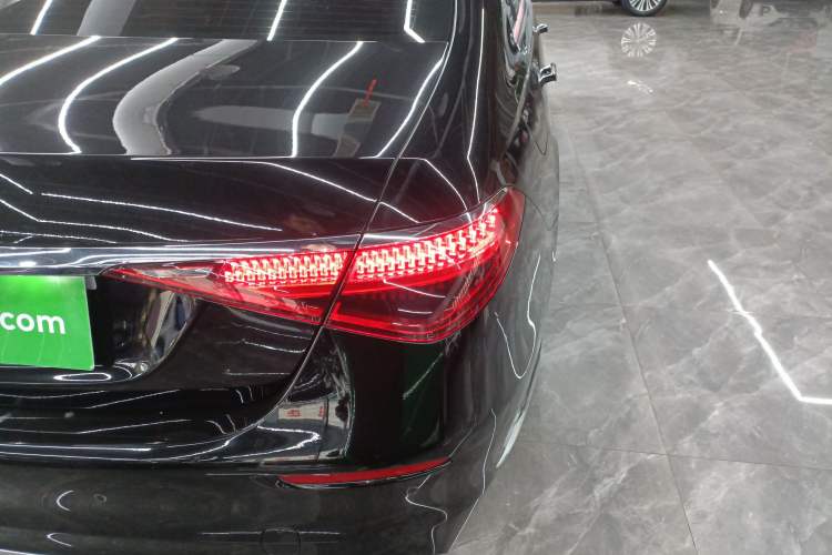 Used Mercedes-Benz S-Class 2023 Updated S 400 L Business Version Exterior 6