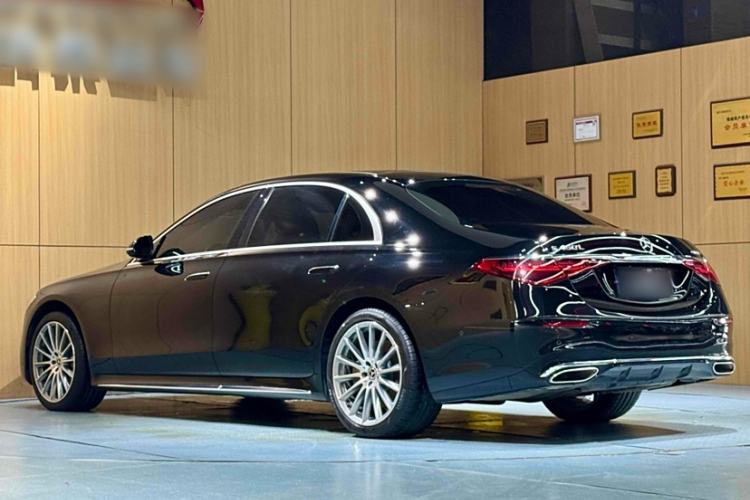 Used Mercedes-Benz S-Class 2023 S 450 L 4MATIC Exterior 6