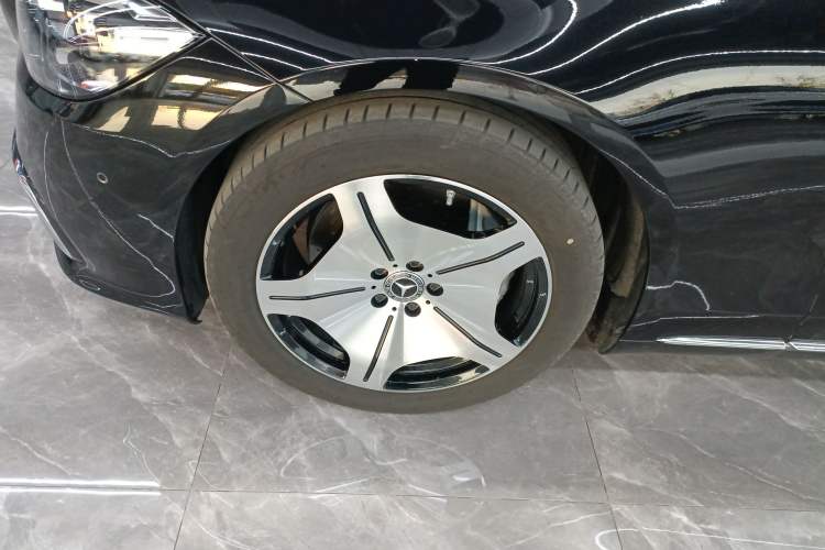 Used Mercedes-Benz S-Class 2023 Updated S 400 L Business Version Exterior 7