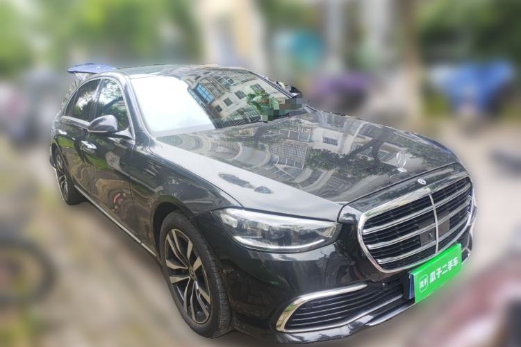 Used Mercedes-Benz S-Class 2023 Updated S 400 L Luxury Edition Front Right 45 Deg