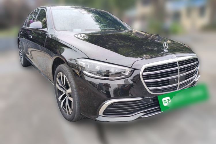 Used Mercedes-Benz S-Class 2023 Updated S 400 L Luxury Edition Front Right 45 Deg