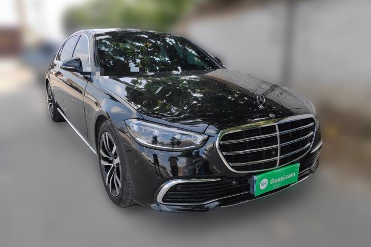 Used Mercedes-Benz S-Class 2023 Updated S 400 L Luxury Edition Front Right 45 Deg