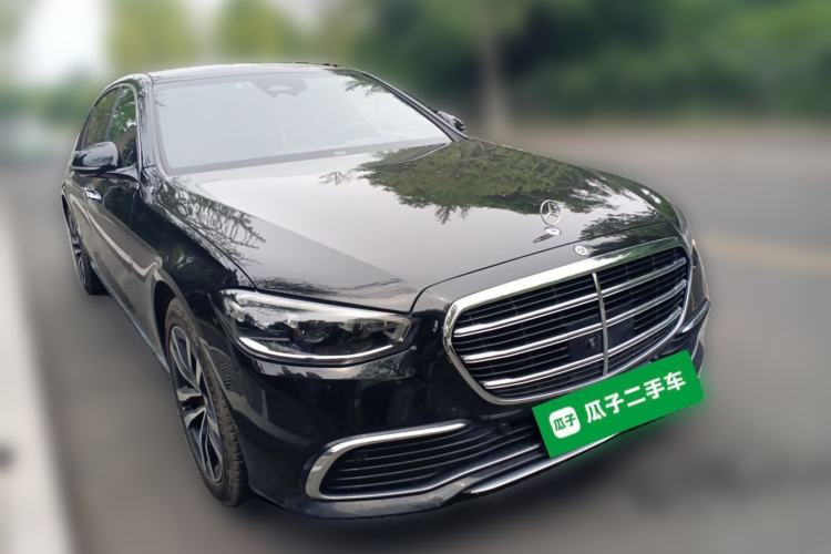 Used Mercedes-Benz S-Class 2023 S 400 L Luxury Model Front Right 45 Deg