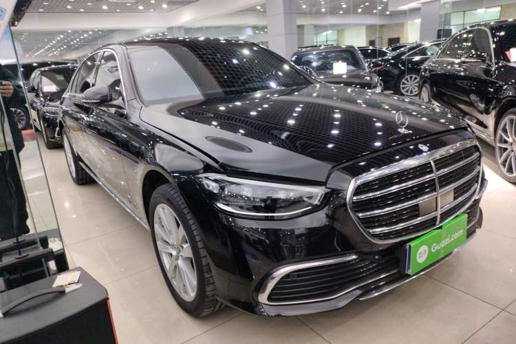Used Mercedes-Benz S-Class 2023 S 400 L Business Model Front Right 45 Deg