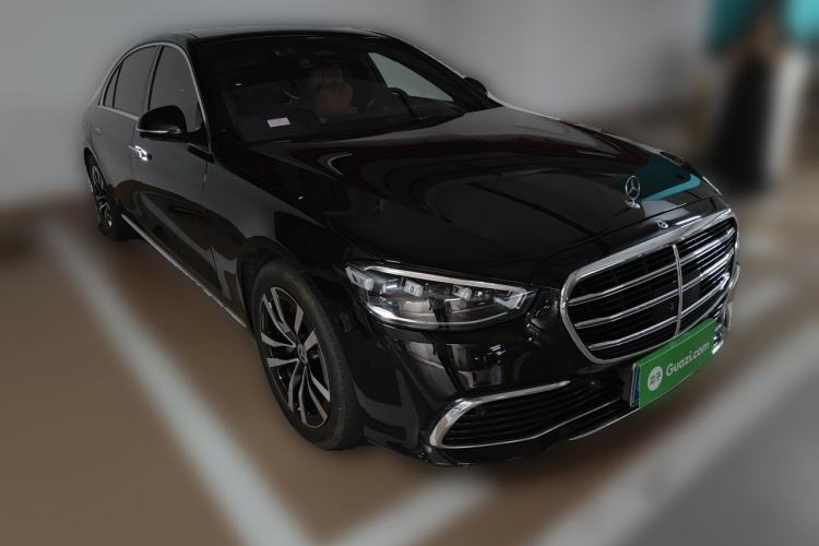 Used Mercedes-Benz S-Class 2023 S 400 L Luxury Model Front Right 45 Deg
