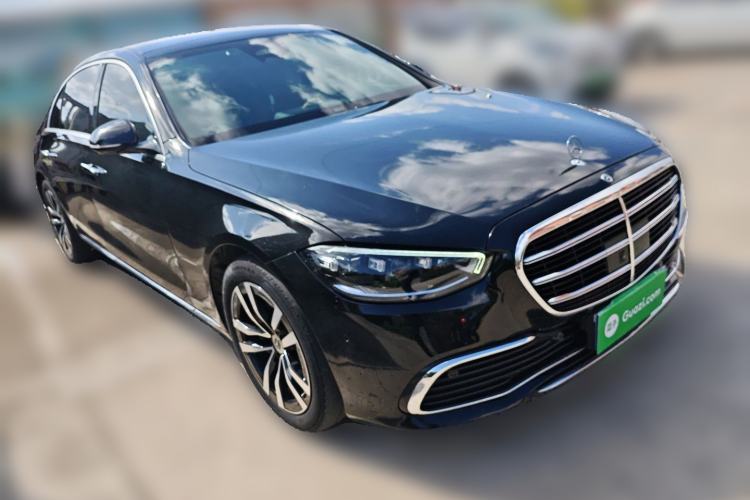 Used Mercedes-Benz S-Class 2023 Updated S 400 L Luxury Edition Front Right 45 Deg