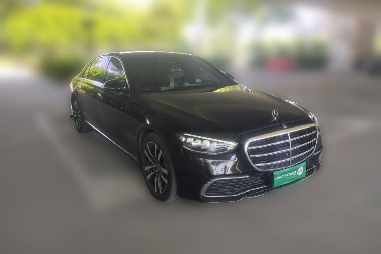Used Mercedes-Benz S-Class 2023 Updated S 400 L Luxury Edition Front Right 45 Deg