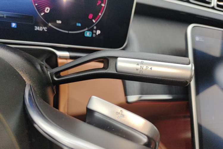 Used Mercedes-Benz S-Class 2023 Updated S 400 L Business Version Gear Lever