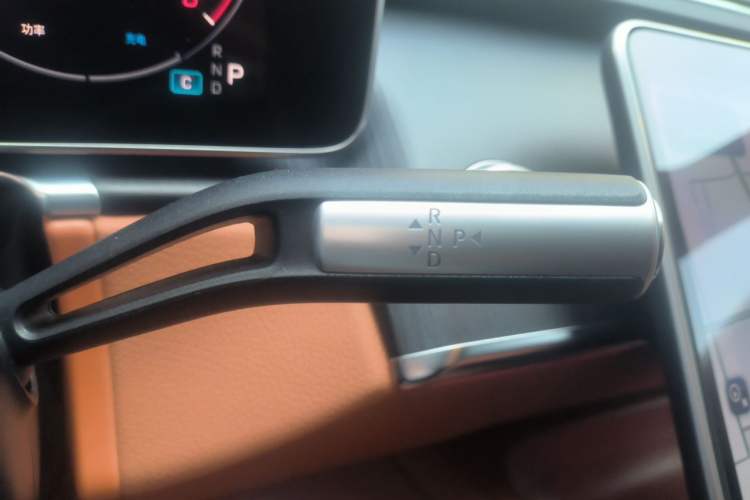 Used Mercedes-Benz S-Class 2023 S 400 L Business Model Gear Lever