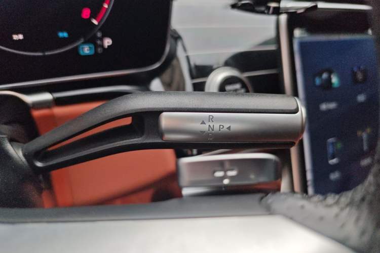 Used Mercedes-Benz S-Class 2023 Updated S 400 L Business Version Gear Lever