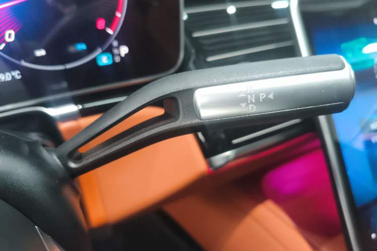 Used Mercedes-Benz S-Class 2023 S 450 L 4MATIC Gear Lever