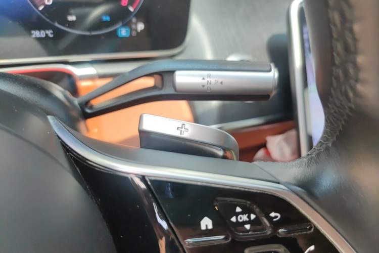 Used Mercedes-Benz S-Class 2023 S 400 L Business Model Gear Lever