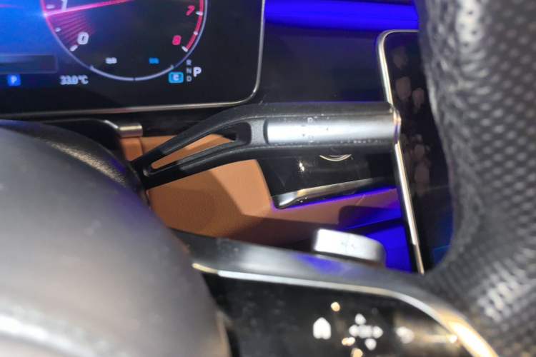 Used Mercedes-Benz S-Class 2023 S 450 L 4MATIC Gear Lever