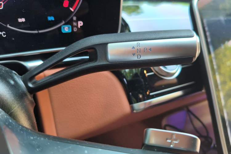 Used Mercedes-Benz S-Class 2023 S 450 L 4MATIC Gear Lever