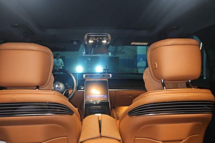 Used Mercedes-Benz S-Class 2023 Updated S 400 L Luxury Edition Headliner