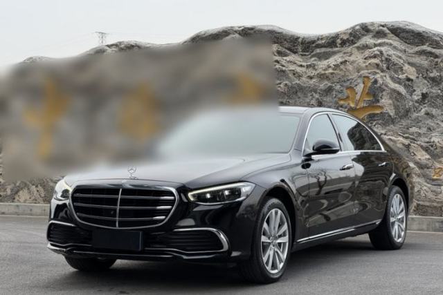 Mercedes-Benz S-Class 2023 Updated S 400 L Business Version usado