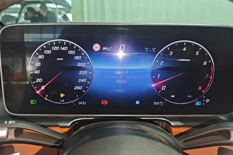 Used Mercedes-Benz S-Class 2023 Updated S 400 L Business Version Instrument Cluster