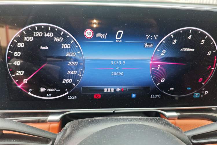 Used Mercedes-Benz S-Class 2023 Updated S 400 L Luxury Edition Instrument Cluster