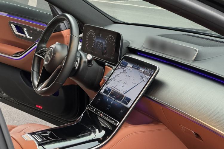 Used Mercedes-Benz S-Class 2023 Updated S 400 L Business Version Interior 1