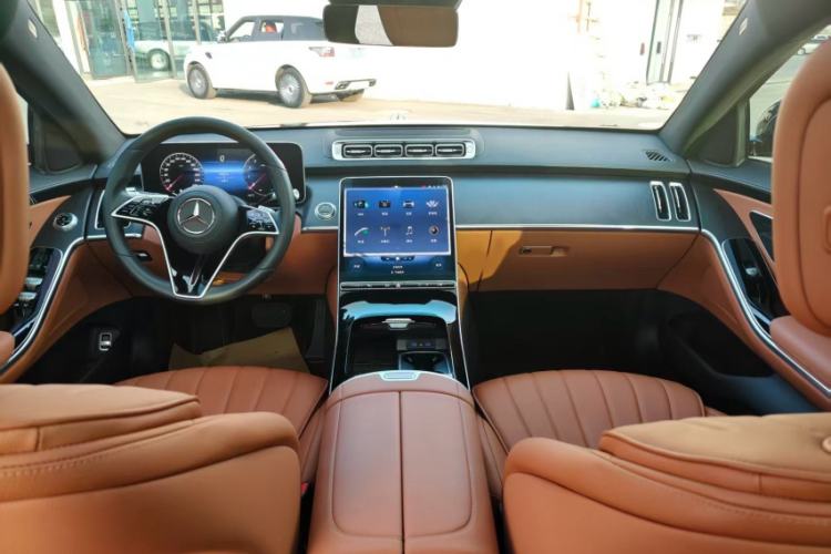 Used Mercedes-Benz S-Class 2023 S 400 L Business Model Interior 1