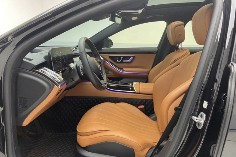 Used Mercedes-Benz S-Class 2023 S 400 L Luxury Model Interior 3