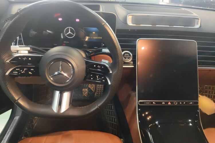Used Mercedes-Benz S-Class 2023 Restyled S 450 L 4MATIC Interior 3