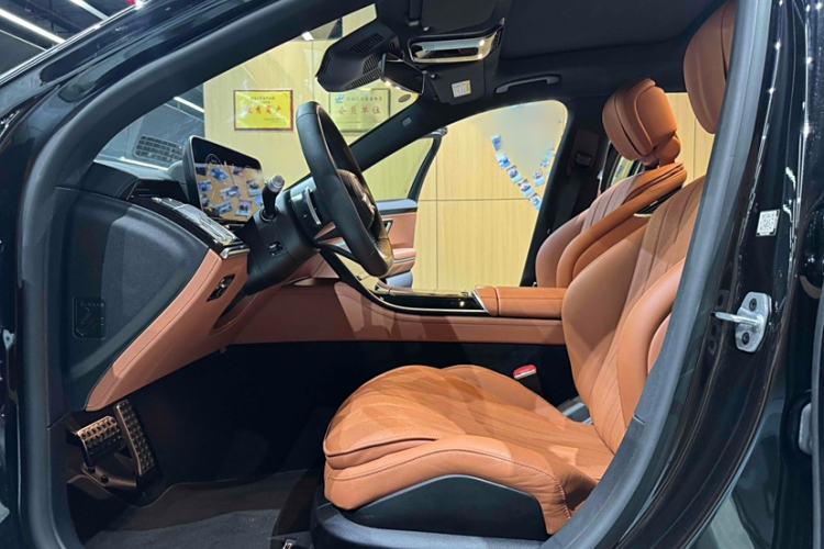 Used Mercedes-Benz S-Class 2023 Restyled S 450 L 4MATIC Interior 4