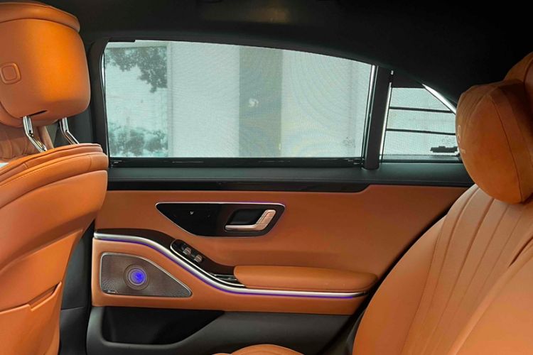 Used Mercedes-Benz S-Class 2023 Updated S 400 L Business Version Interior 5